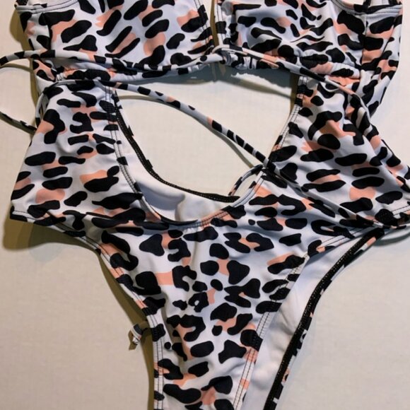 Womens Sz Small Leopard Print Lace Up‎ Monokini Low Back High Leg One Piece (I) - Picture 4 of 6